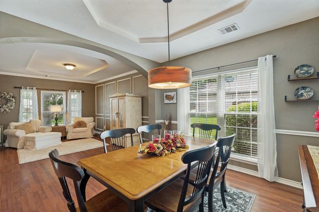 2716 Parkside Lane, Mckinney, TX 75072
