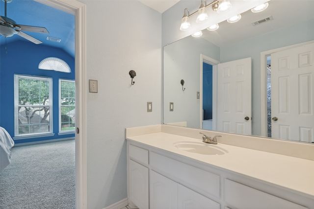 2716 Parkside Lane, Mckinney, TX 75072