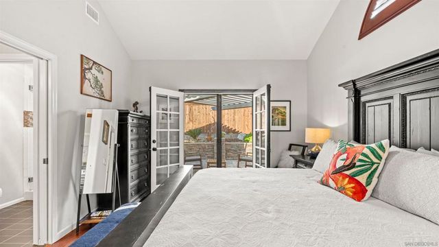 7861 Quince St., La Mesa, CA 91941