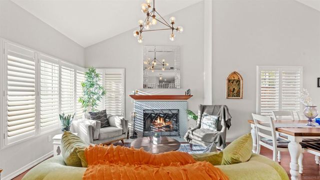 7861 Quince St., La Mesa, CA 91941