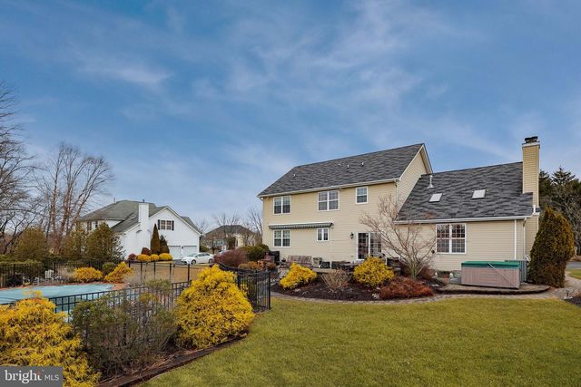 6 SOUSA COURT, East Windsor, NJ 08520