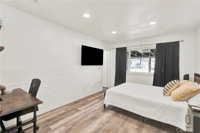 5954 Newcomb, San Bernardino, CA 92404