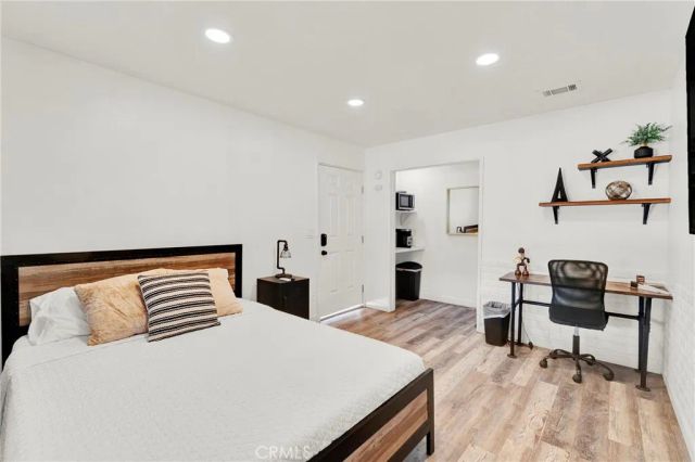 5954 Newcomb, San Bernardino, CA 92404