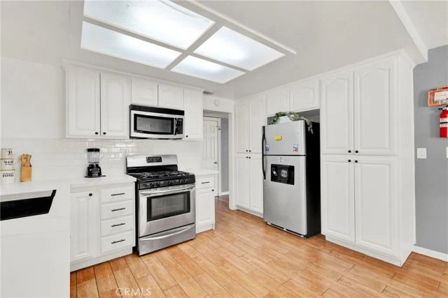 5954 Newcomb, San Bernardino, CA 92404