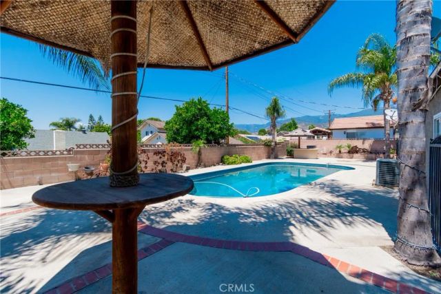 5954 Newcomb, San Bernardino, CA 92404