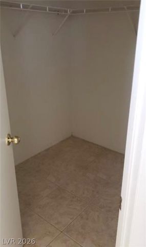 2764 TROTWOOD Lane, Las Vegas, NV 89108