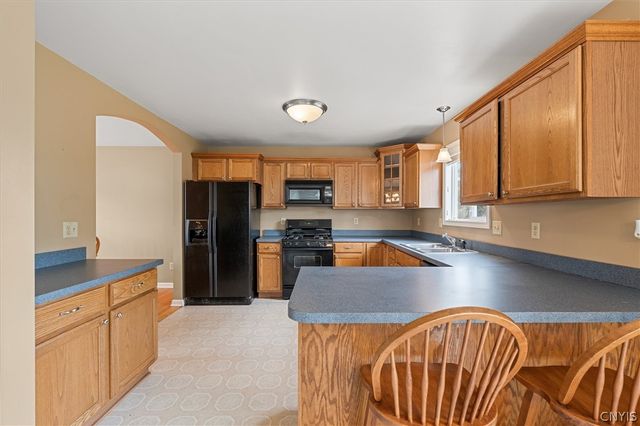 8739 Raulli Drive, Cicero, NY 13039