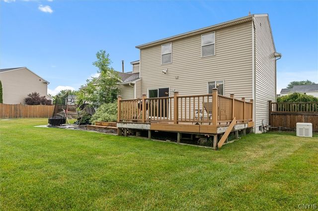 8739 Raulli Drive, Cicero, NY 13039