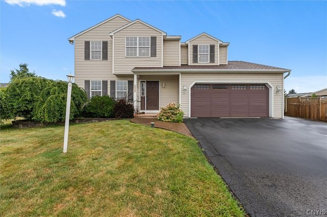 8739 Raulli Drive, Cicero, NY 13039
