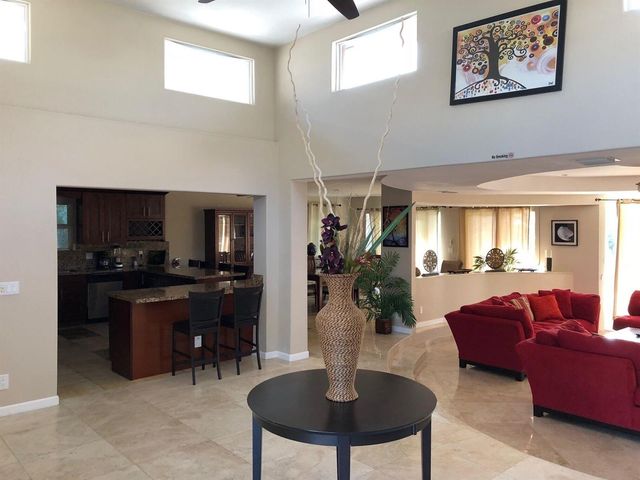 2740 NE 10th Street, Pompano Beach, FL 33062