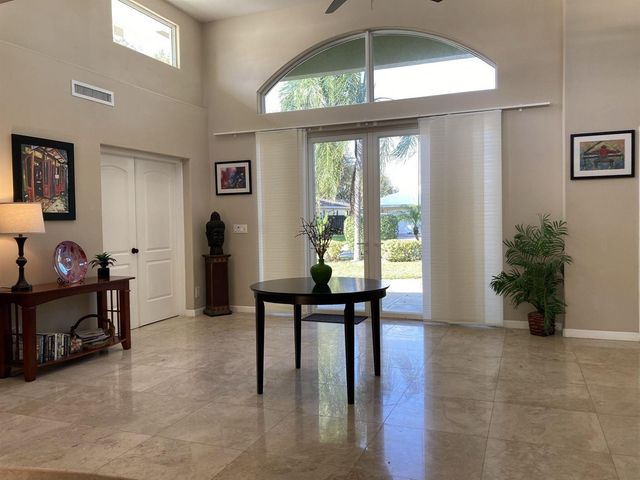 2740 NE 10th Street, Pompano Beach, FL 33062