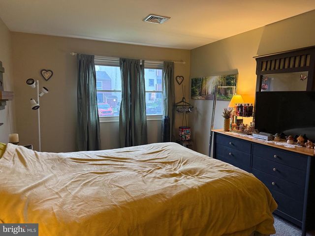 831 CHARLOTTE WAY, Enola, PA 17025