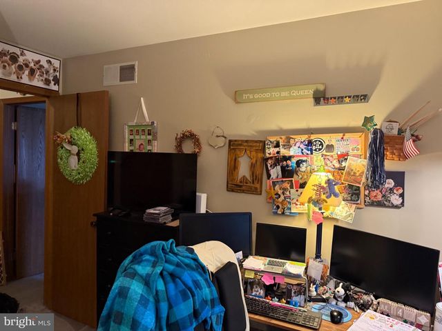 831 CHARLOTTE WAY, Enola, PA 17025
