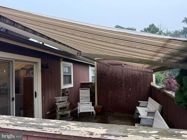 831 CHARLOTTE WAY, Enola, PA 17025