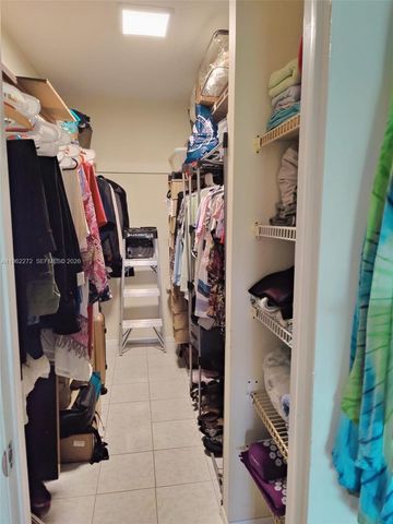 4168 Inverrary Dr 301, Lauderhill, FL 33319