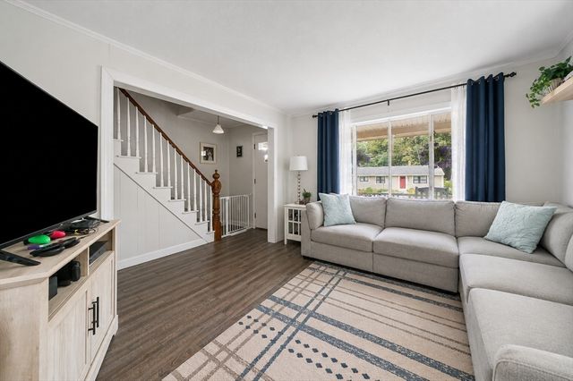 50 Standish Avenue, Plymouth, MA 02360