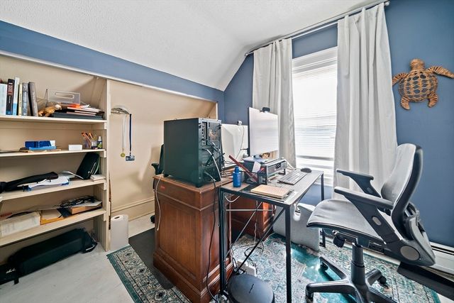 50 Standish Avenue, Plymouth, MA 02360