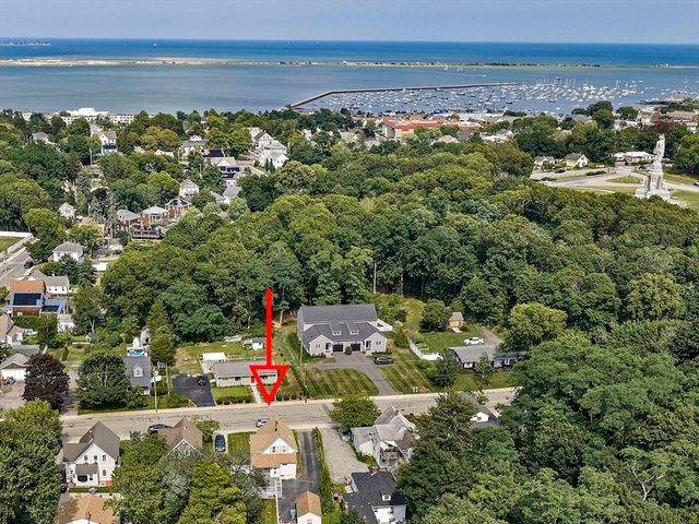 50 Standish Avenue, Plymouth, MA 02360