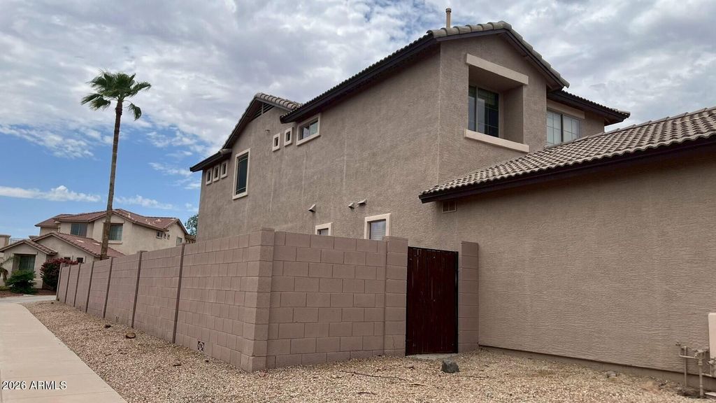 43339 W RIO BRAVO Drive, Maricopa, AZ 85138 — photo 2