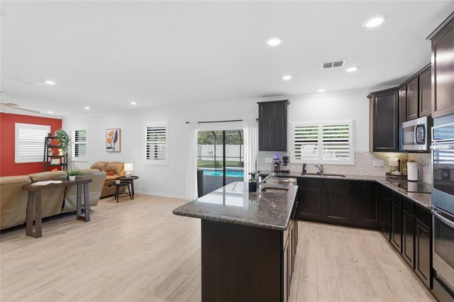4018 LINDEVER LANE, Palmetto, FL 34221
