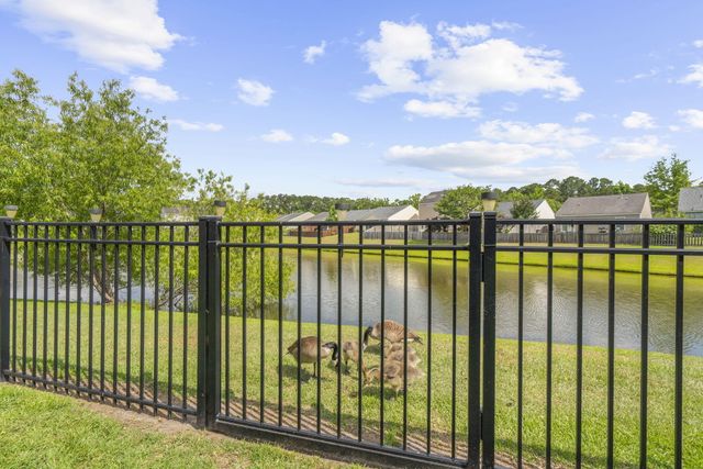 314 Salkahatchie Street, Summerville, SC 29485