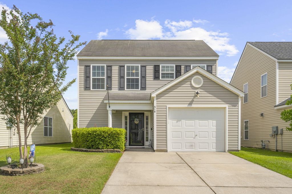 314 Salkahatchie Street, Summerville, SC 29485