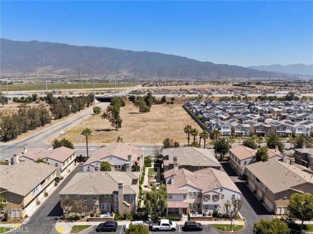 14975 S Highland Avenue 13, Fontana, CA 92336