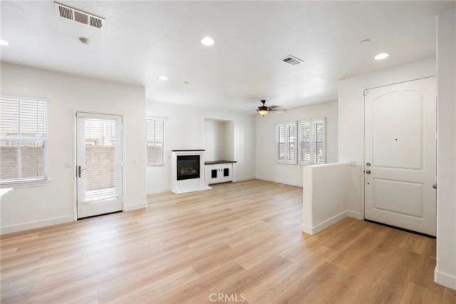 14975 S Highland Avenue 13, Fontana, CA 92336