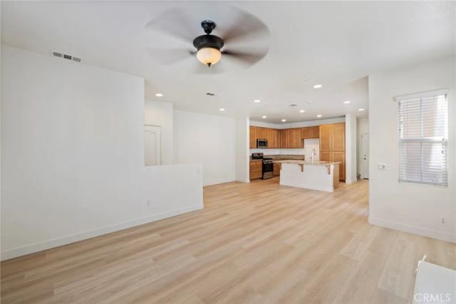 14975 S Highland Avenue 13, Fontana, CA 92336