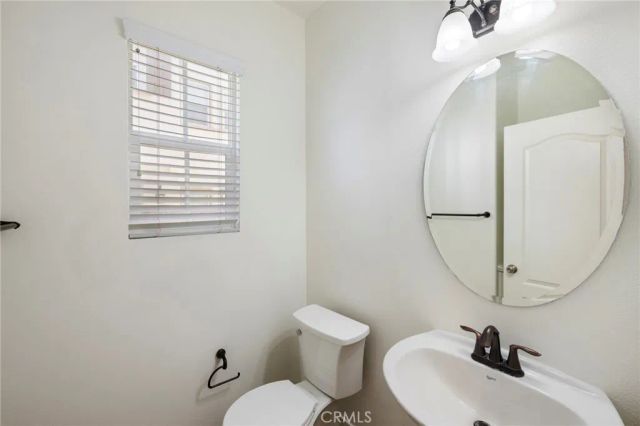 14975 S Highland Avenue 13, Fontana, CA 92336