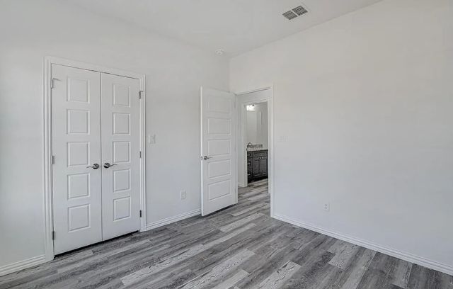 125 Magnolia Estates Street, Crowley, TX 76036