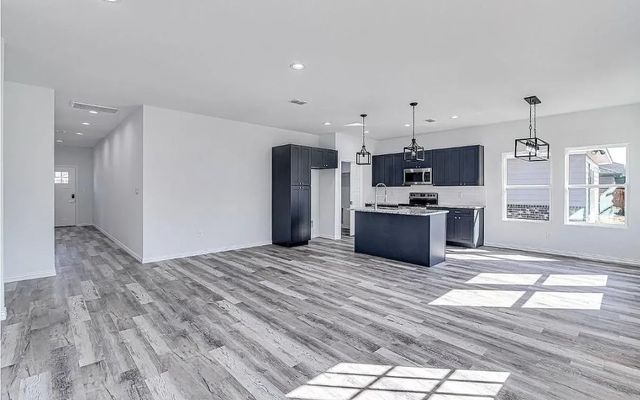 125 Magnolia Estates Street, Crowley, TX 76036