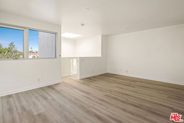 823 N Martel Avenue 2, Los Angeles, CA 90046