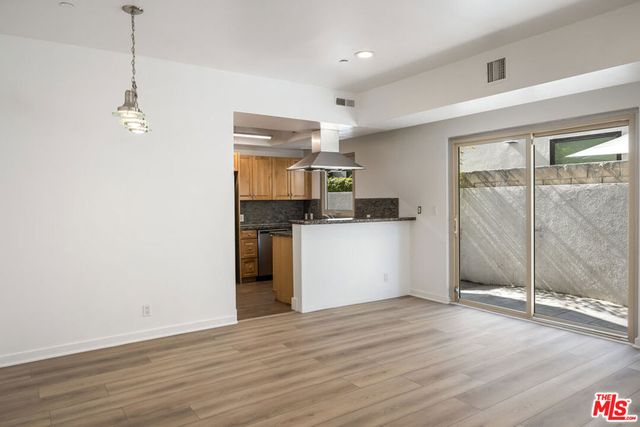 823 N Martel Avenue 2, Los Angeles, CA 90046