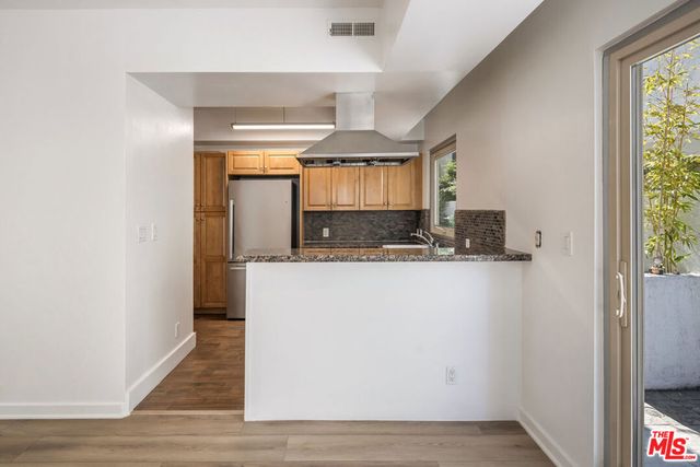 823 N Martel Avenue 2, Los Angeles, CA 90046