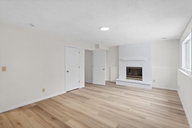 7890 Grinnell Court E, Lakeville, MN 55044