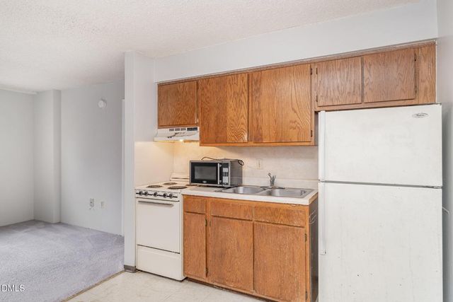 4700 Westgrove Street 216, Raleigh, NC 27606