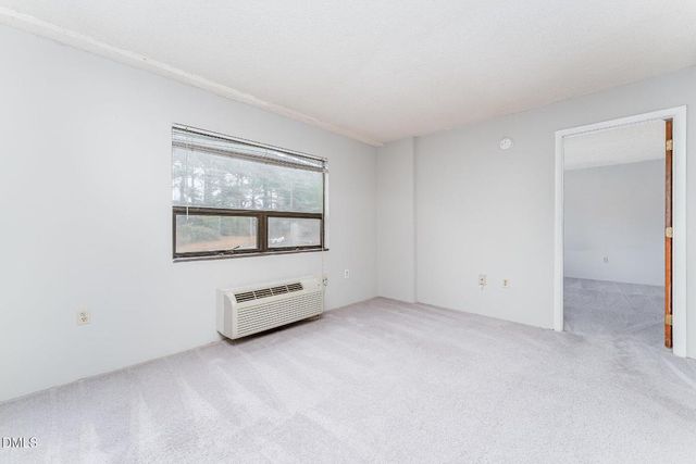 4700 Westgrove Street 216, Raleigh, NC 27606