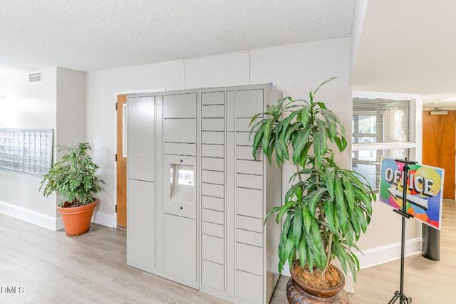 4700 Westgrove Street 216, Raleigh, NC 27606