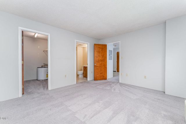 4700 Westgrove Street 216, Raleigh, NC 27606