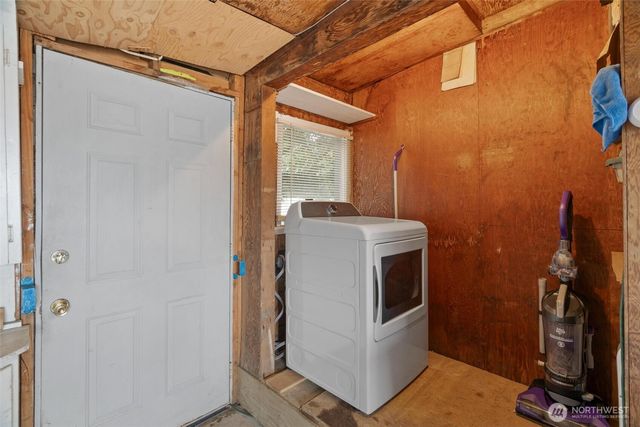 211 30th St, Hoquiam, WA 98550