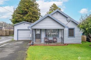 211 30th St, Hoquiam, WA 98550