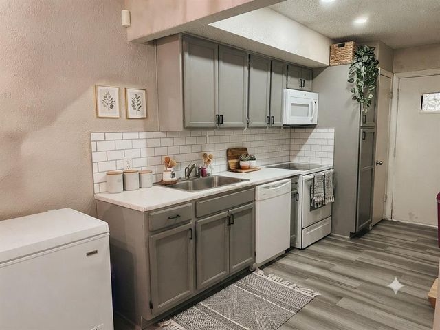 109 Kendra Drive, Midwest City, OK 73110