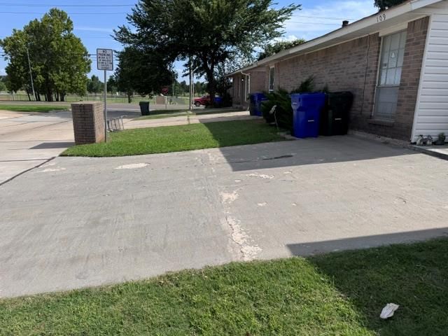 109 Kendra Drive, Midwest City, OK 73110