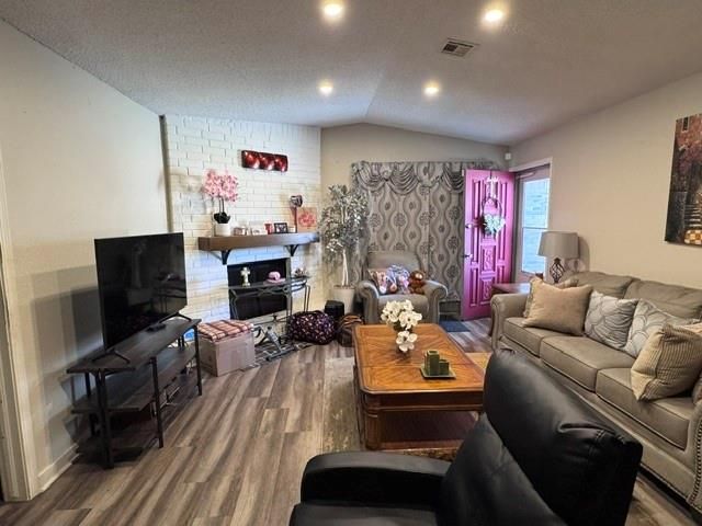 109 Kendra Drive, Midwest City, OK 73110