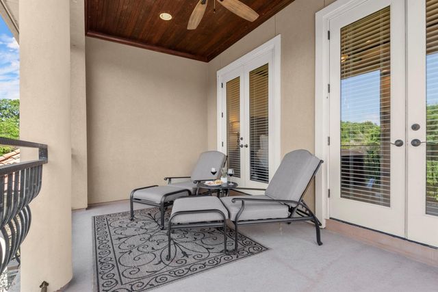 106 La Vie Drive, Montgomery, TX 77316