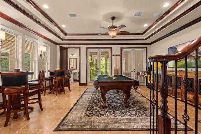 106 La Vie Drive, Montgomery, TX 77316