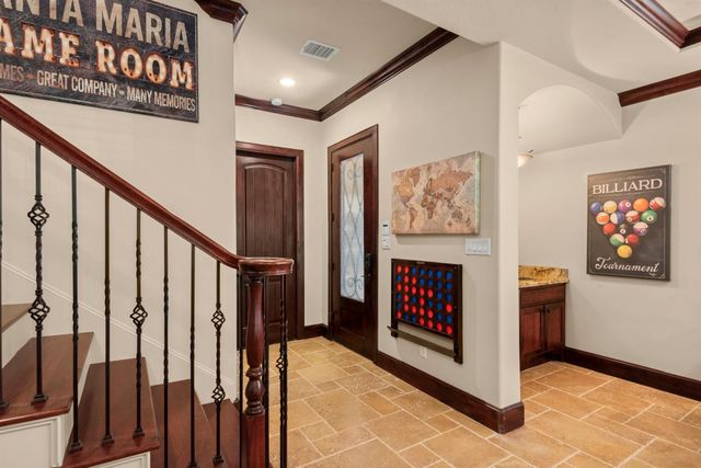 106 La Vie Drive, Montgomery, TX 77316