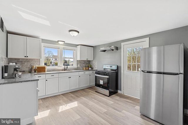 6303 WALNUT STREET, Port Norris, NJ 08349