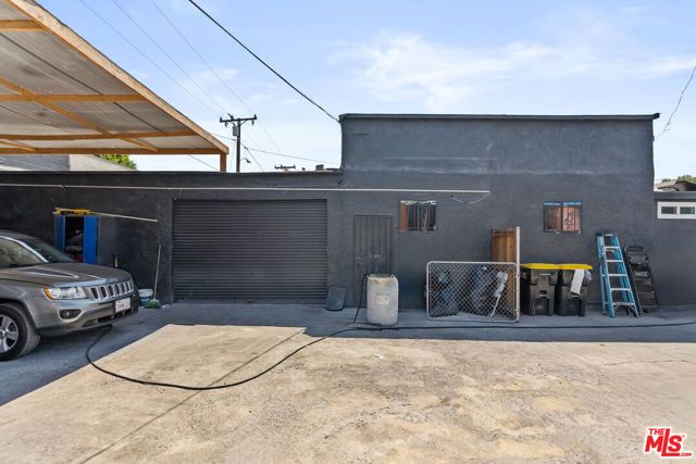 4141 E Olympic Boulevard, Los Angeles, CA 90023